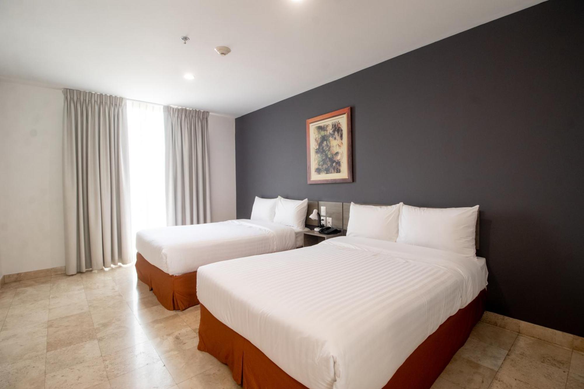 Memora Hotel & Villas Чапала Экстерьер фото