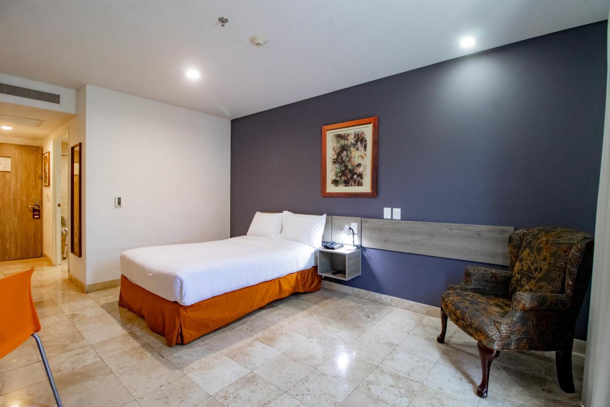 Memora Hotel & Villas Чапала Экстерьер фото