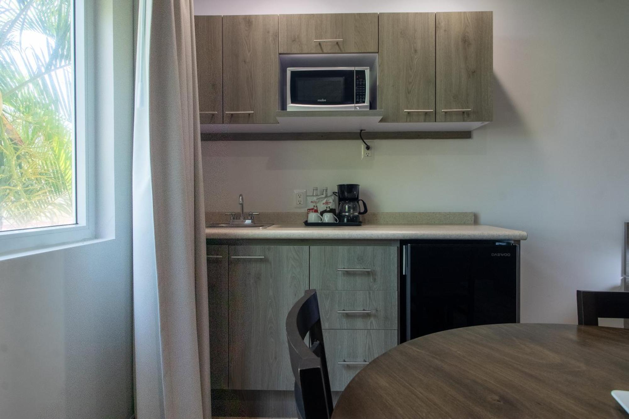 Memora Hotel & Villas Чапала Экстерьер фото