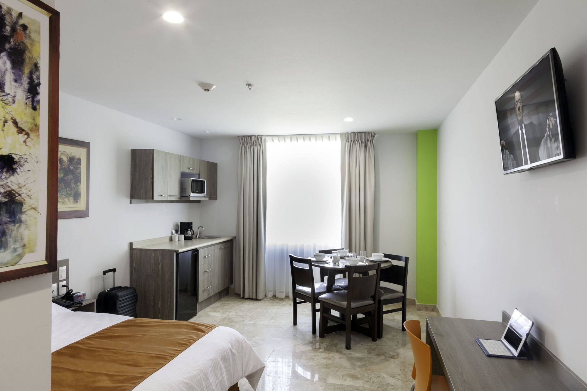 Memora Hotel & Villas Чапала Экстерьер фото